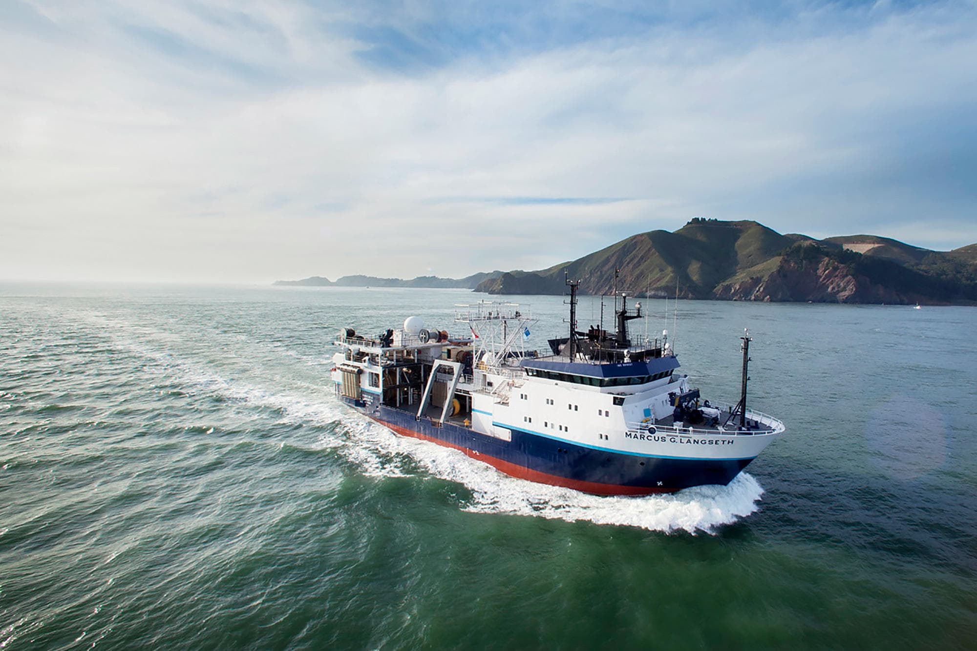 R/V Marcus G. Langseth underway along the coast