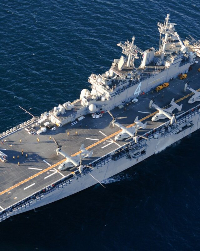 LHD-4-USS-Boxer-075